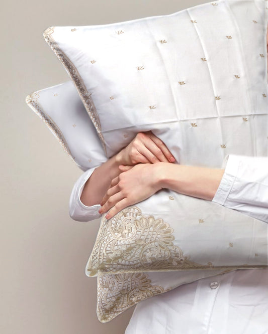 Golden Dynasty - Anukruti Home