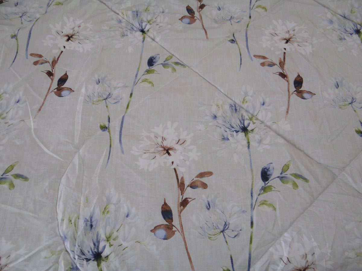 Ivory Whisper | Luxury Floral Comforter